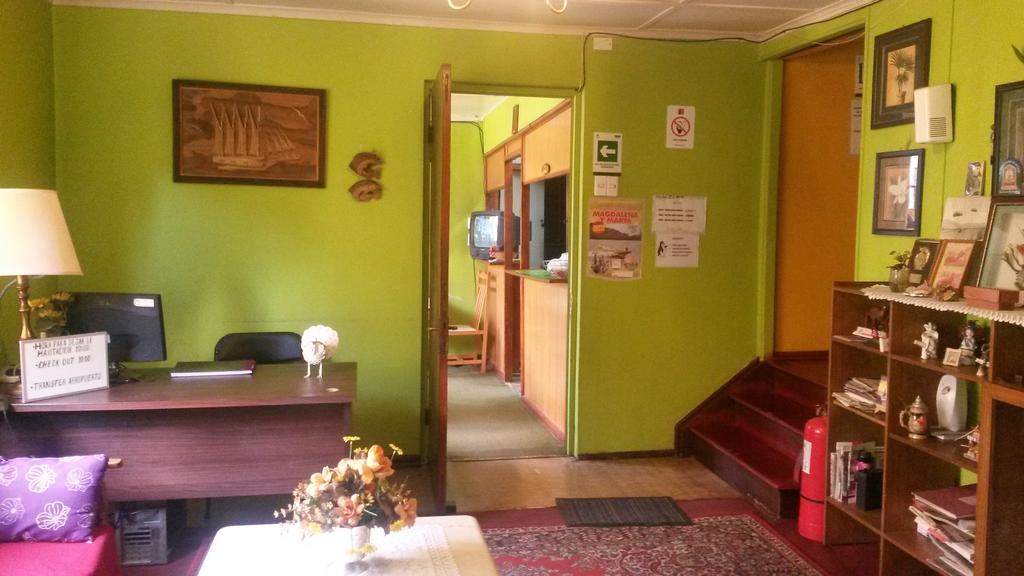 Hostal Chiloe Hostel Punta Arenas Zewnętrze zdjęcie